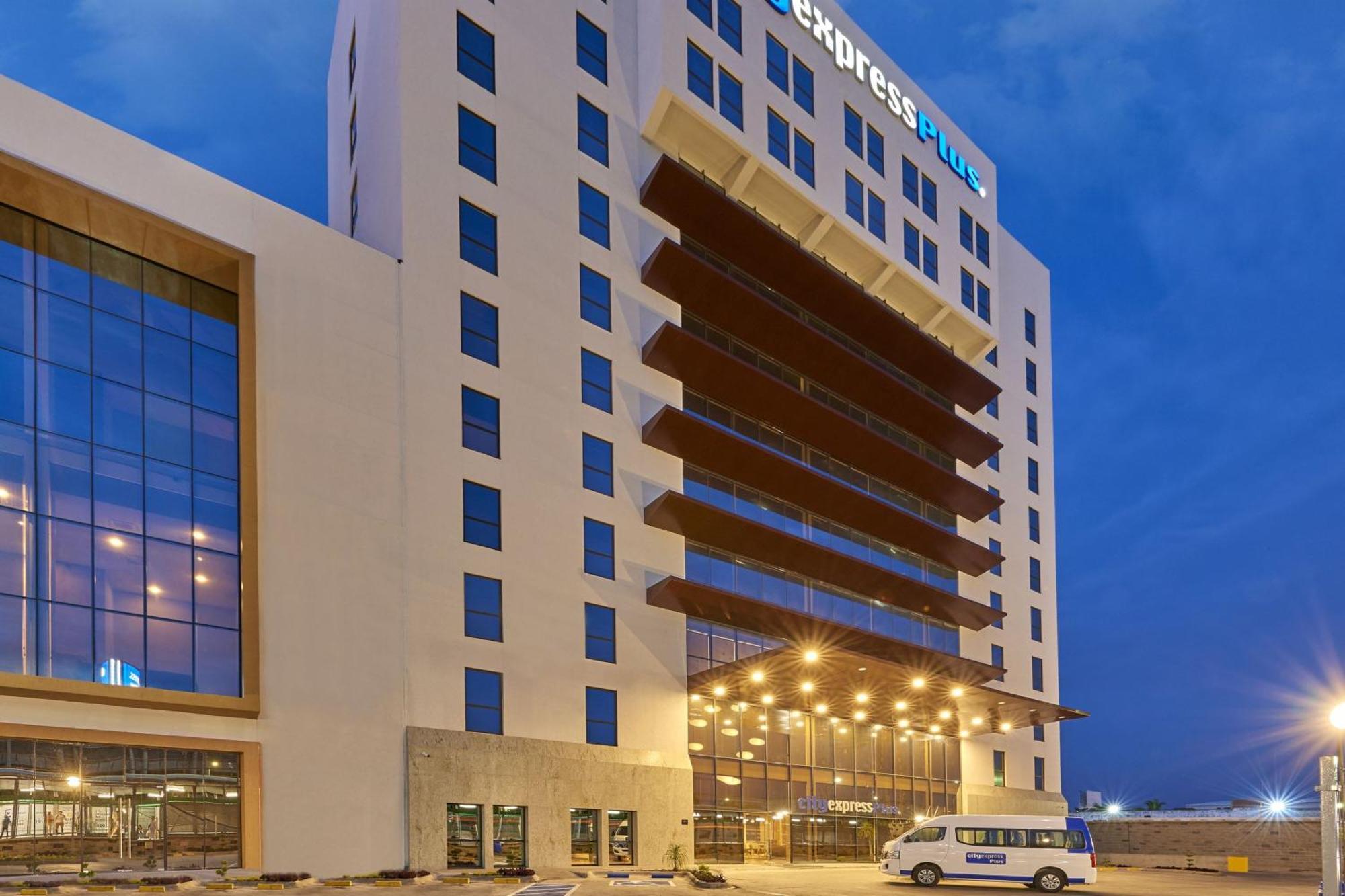 City Express Plus By Marriott Leon Centro De Convenciones León Exterior foto
